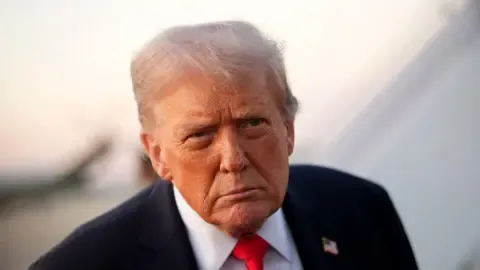 Donald Trump and Xi Prepare to Meet in the Republic of Korea as TikTok Deal Receives Approval