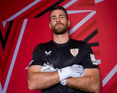 Unai Simón: ‘Conseguir una copa con el Athletic me llena mucho más que diez trofeos en cualquier otro lugar’