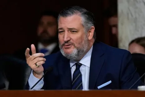 Ted Cruz Draws Parallels Between FCC Chair's Statements to Mafioso Tactics