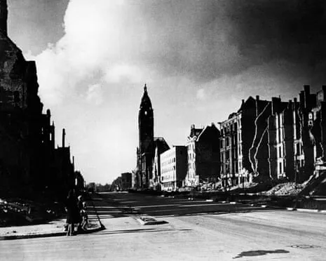 The Betrayal Circle: A Propulsive Account of Resistance in Germany