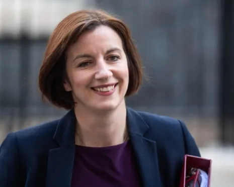 Scrapping Two-Child Benefit Cap Gains Momentum as Education Secretary Slams ‘Cruel’ Rule