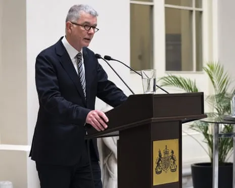 Departing UK Intelligence Head States Putin Has ‘Taken On Too Much’ in Ukraine